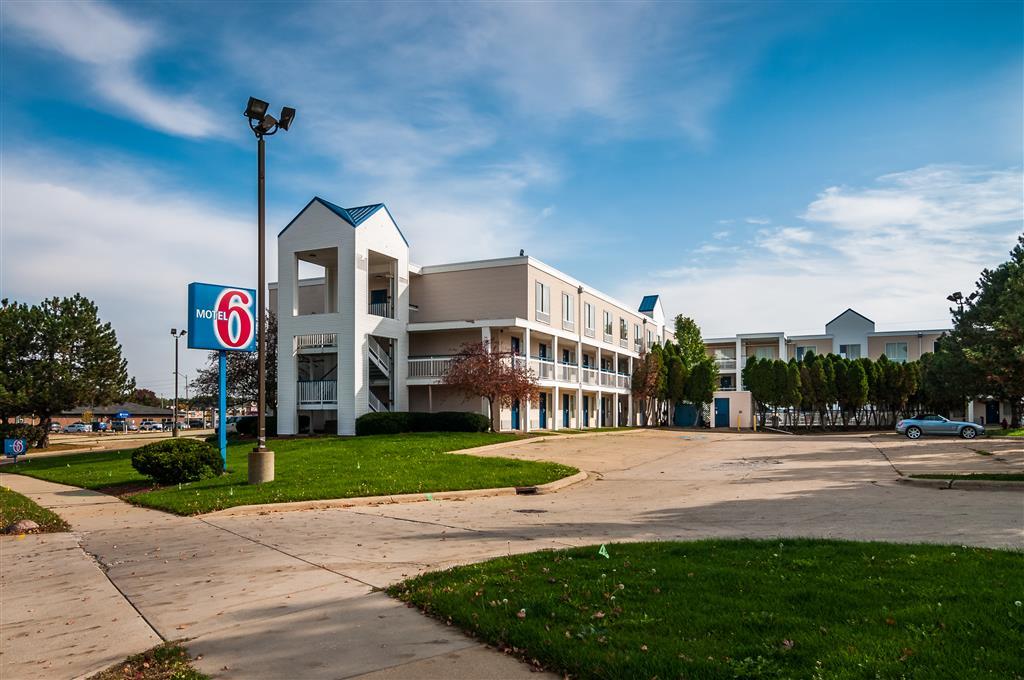 Motel 6 Нормал Экстерьер фото